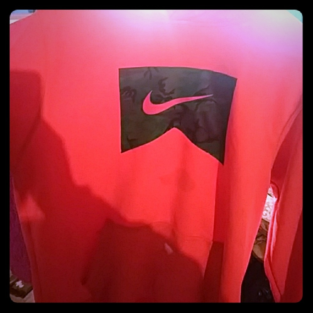 Nike hood